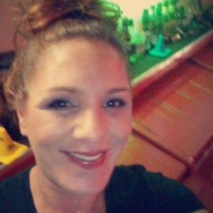 Meet your Posher, Crystal